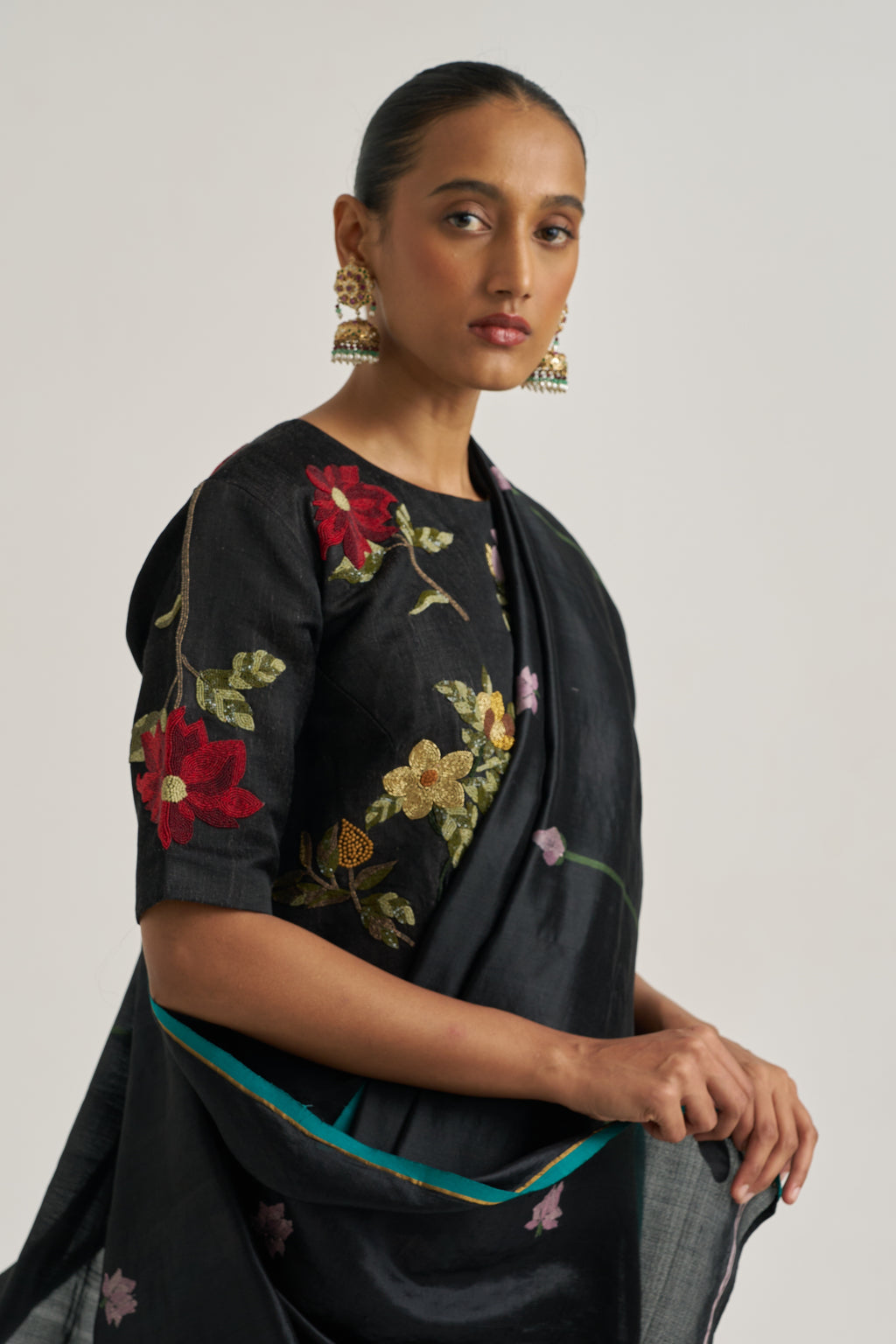 B A G A A N _ B L A C K