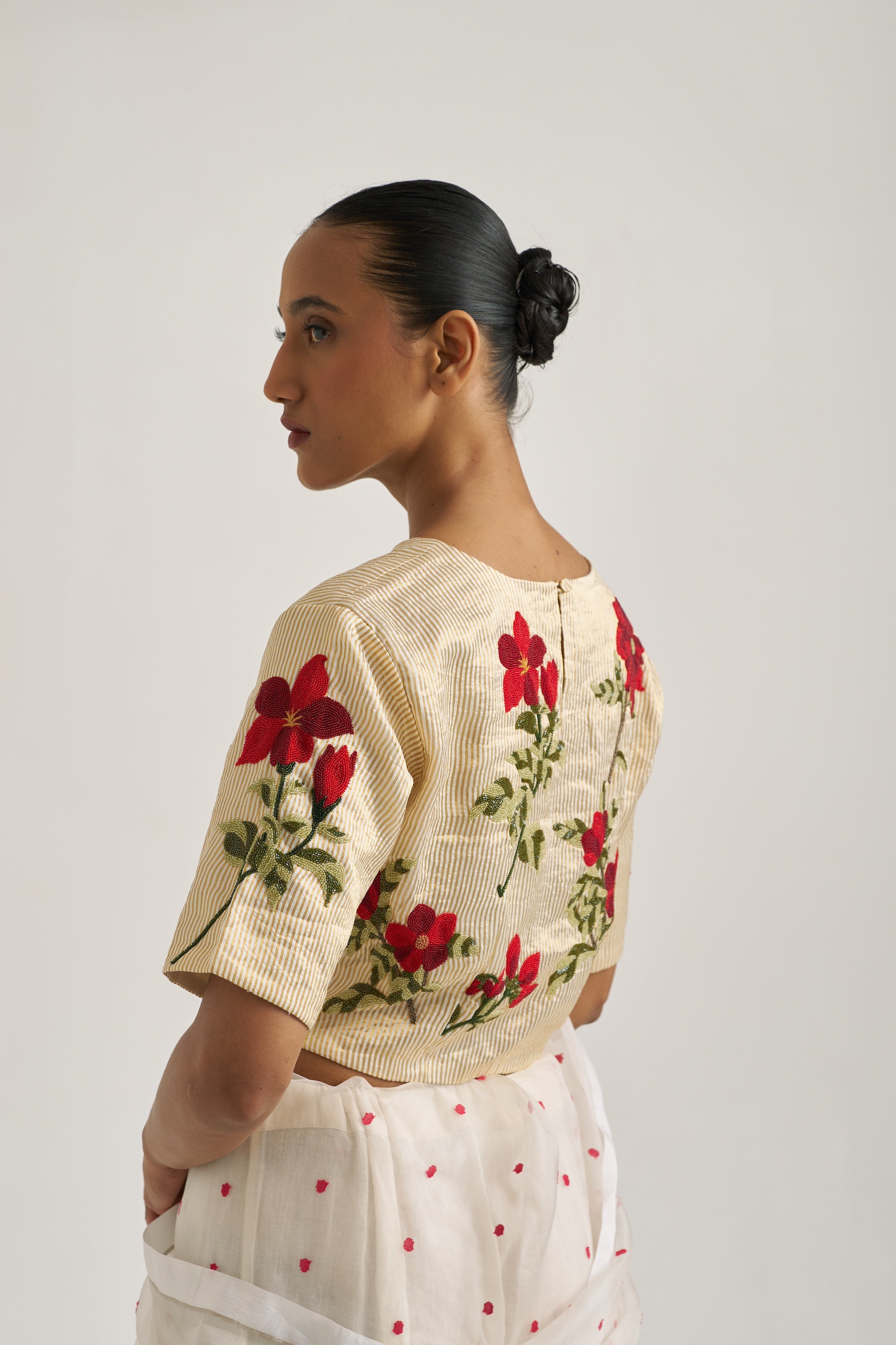 B A G A A N _ G O L D