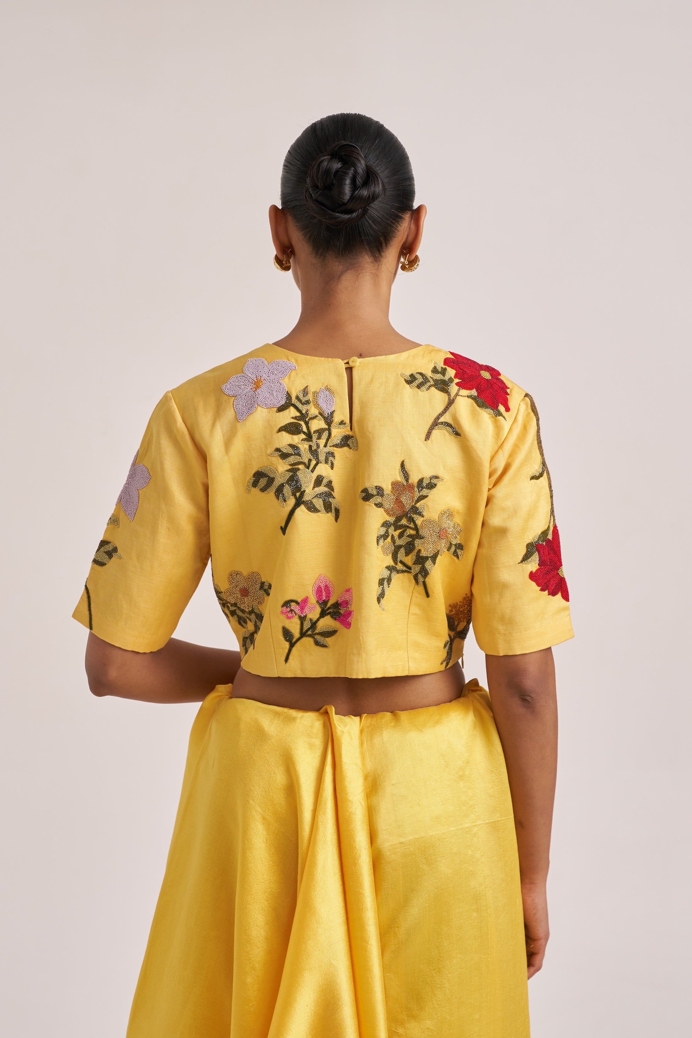 B A G A A N _ Y E L L O W