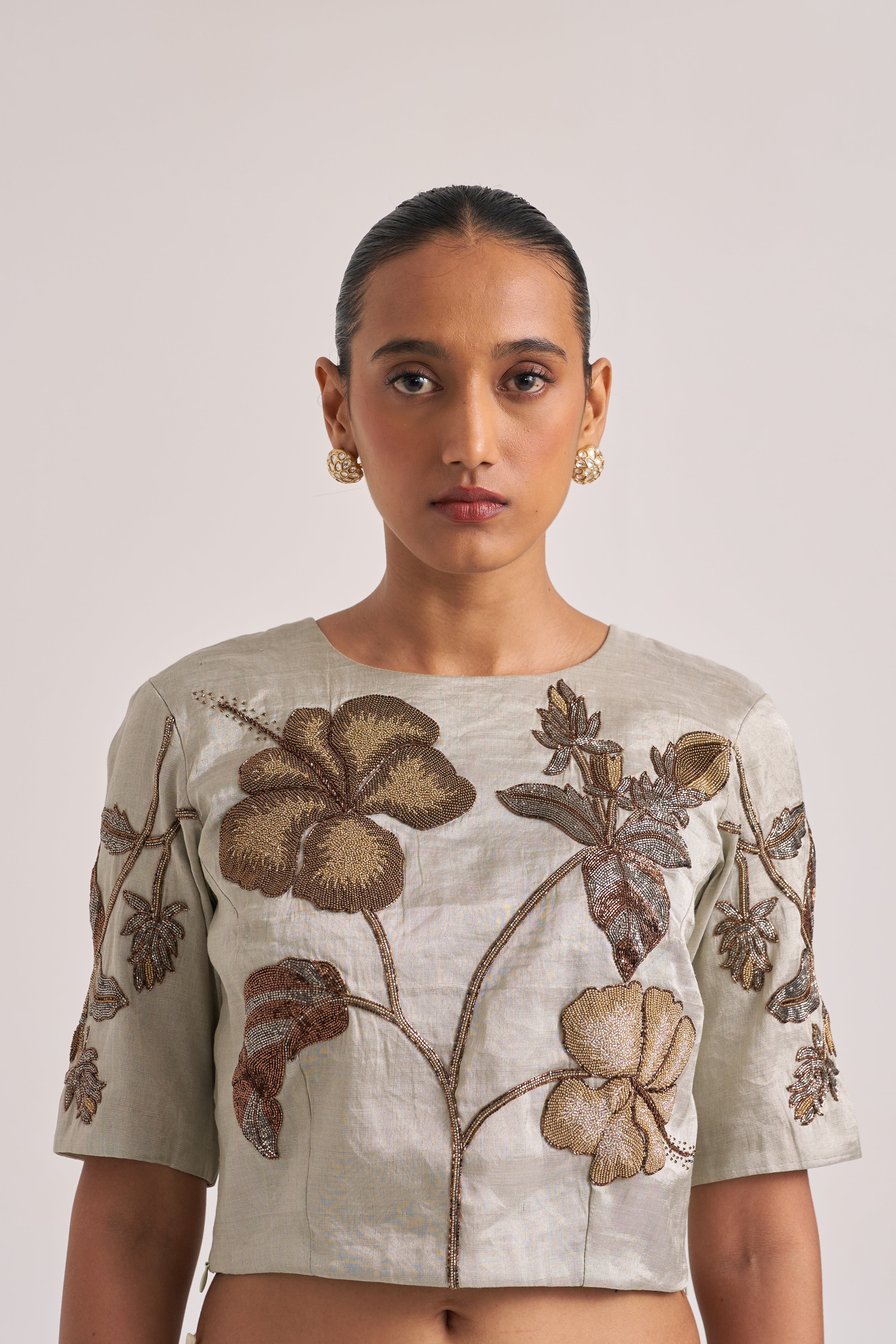 H I B I S C U S _ S I L V E R