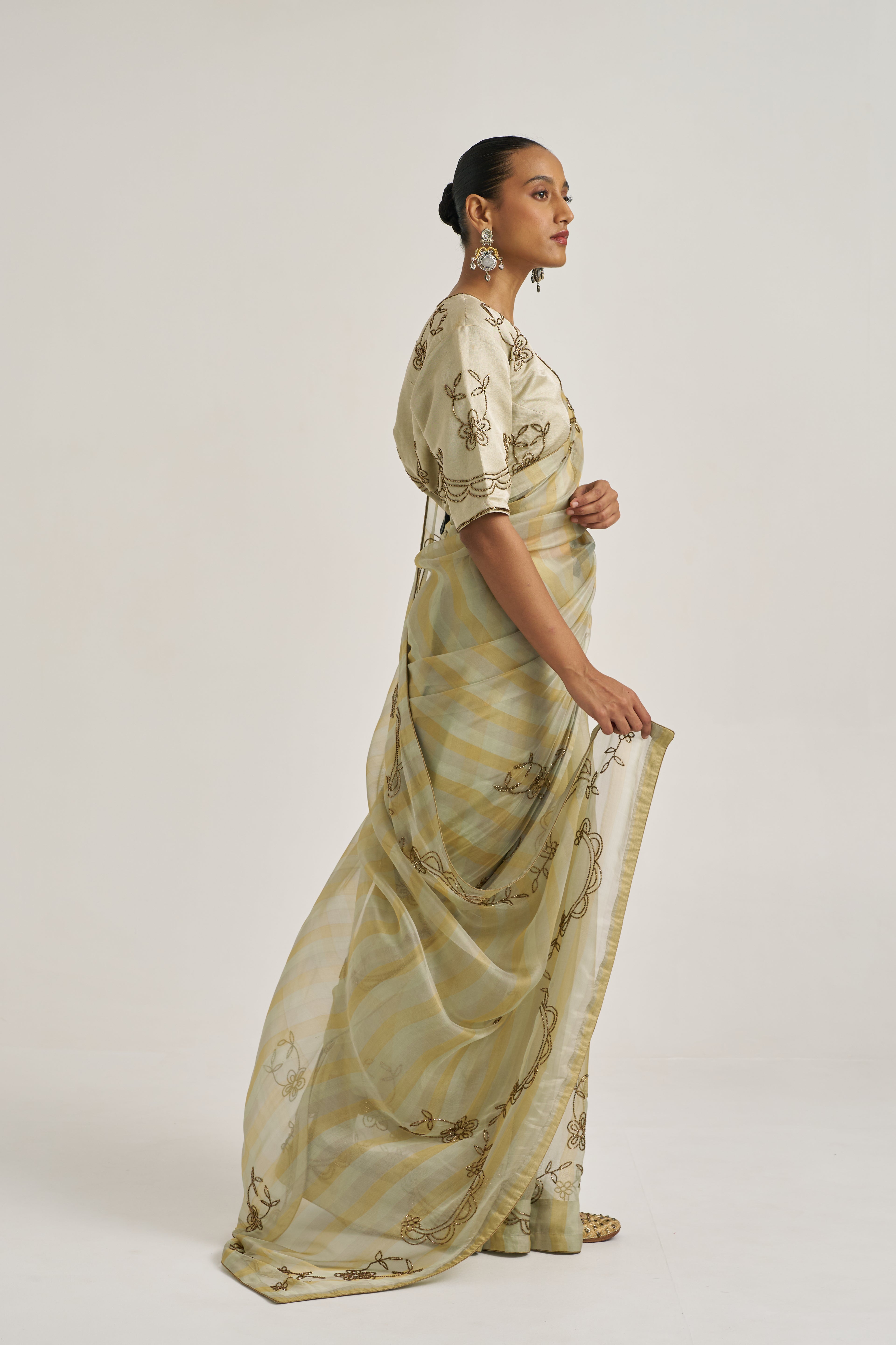 Y A M I N I__G O L D