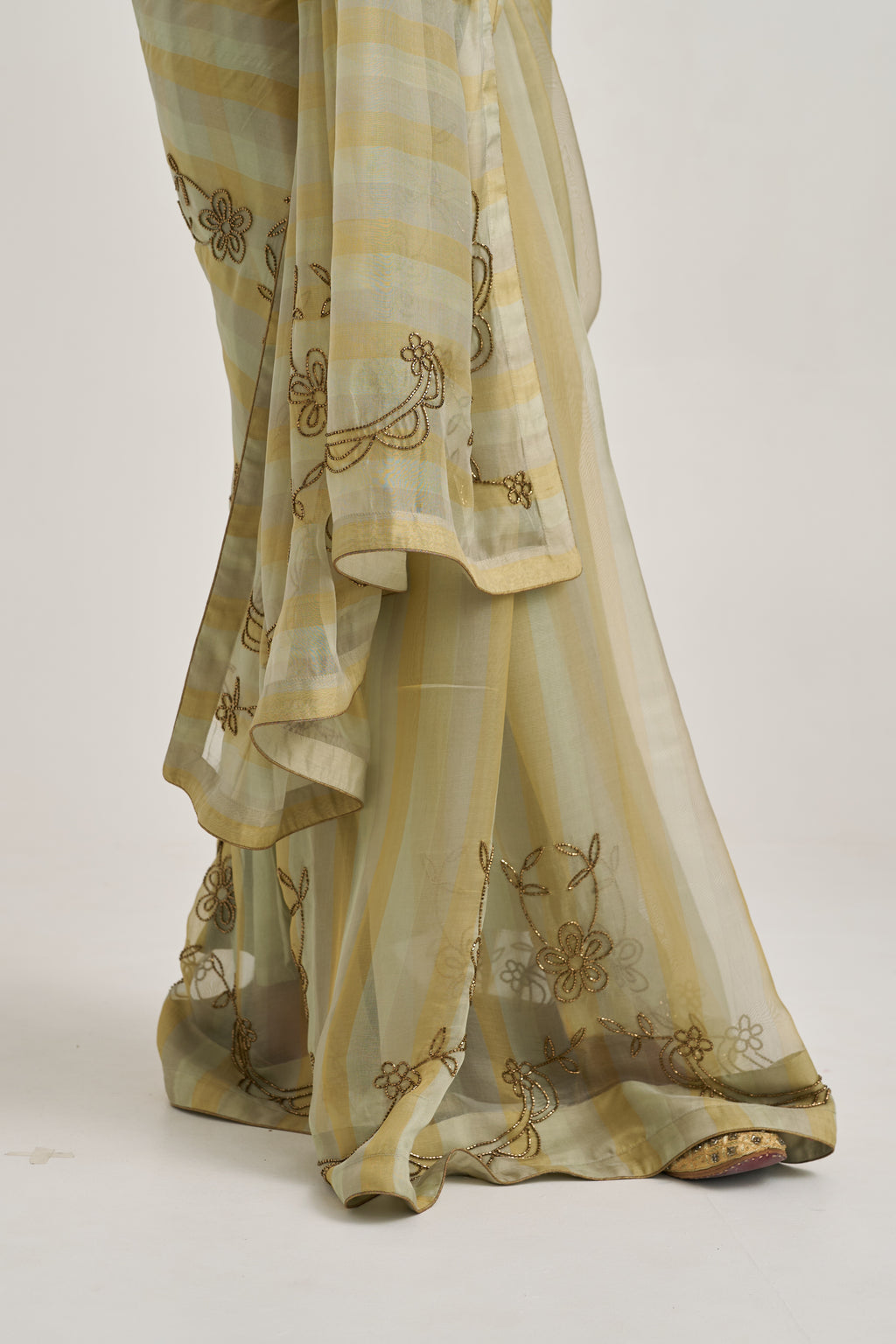 Y A M I N I__G O L D