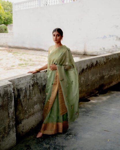 Pushpa Sari